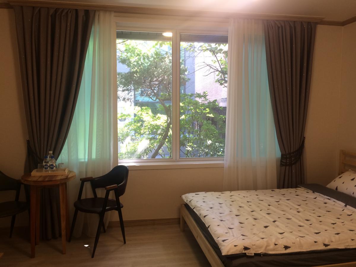 Naru Guesthouse โซล ภายนอก รูปภาพ