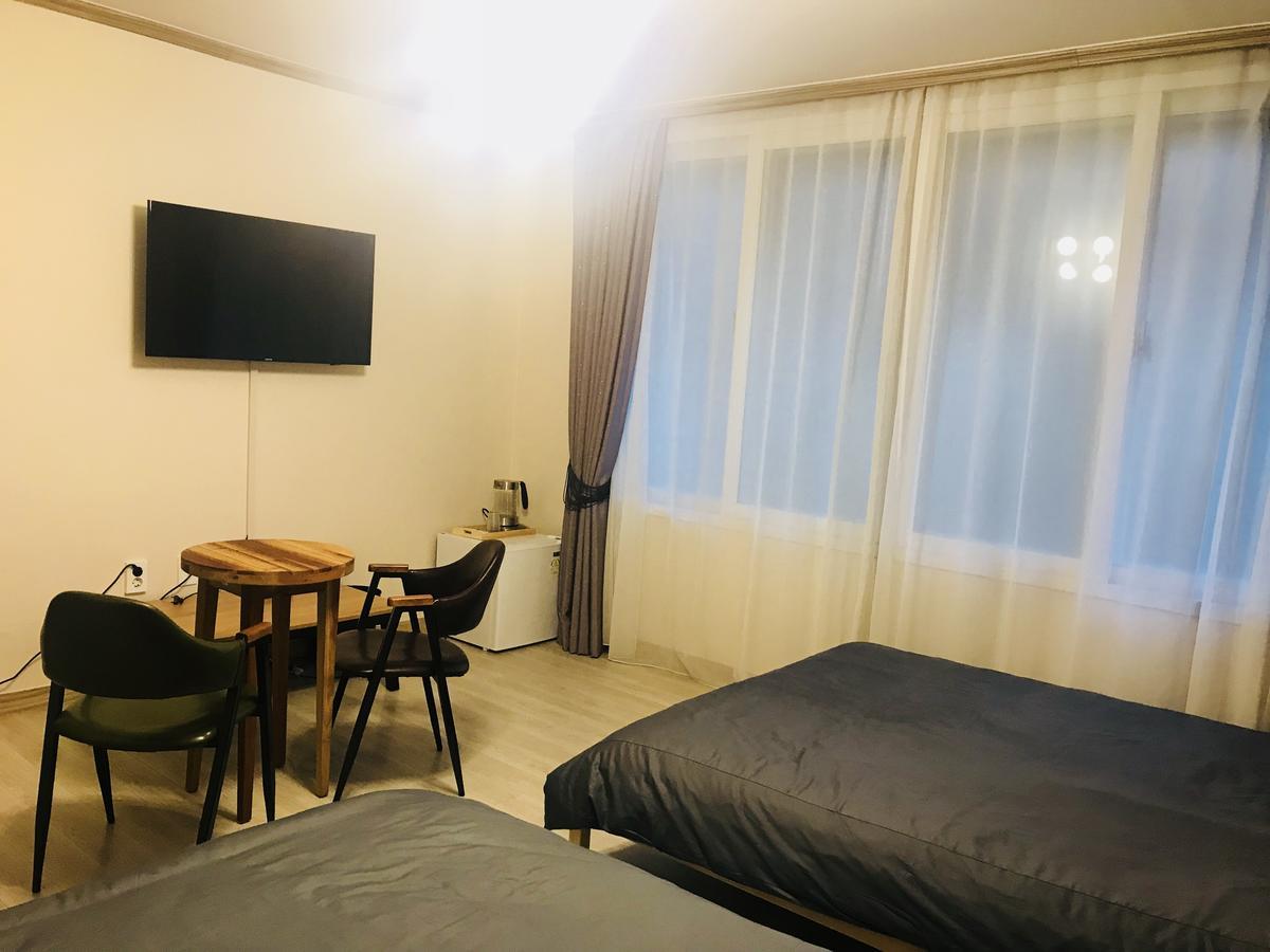 Naru Guesthouse โซล ภายนอก รูปภาพ