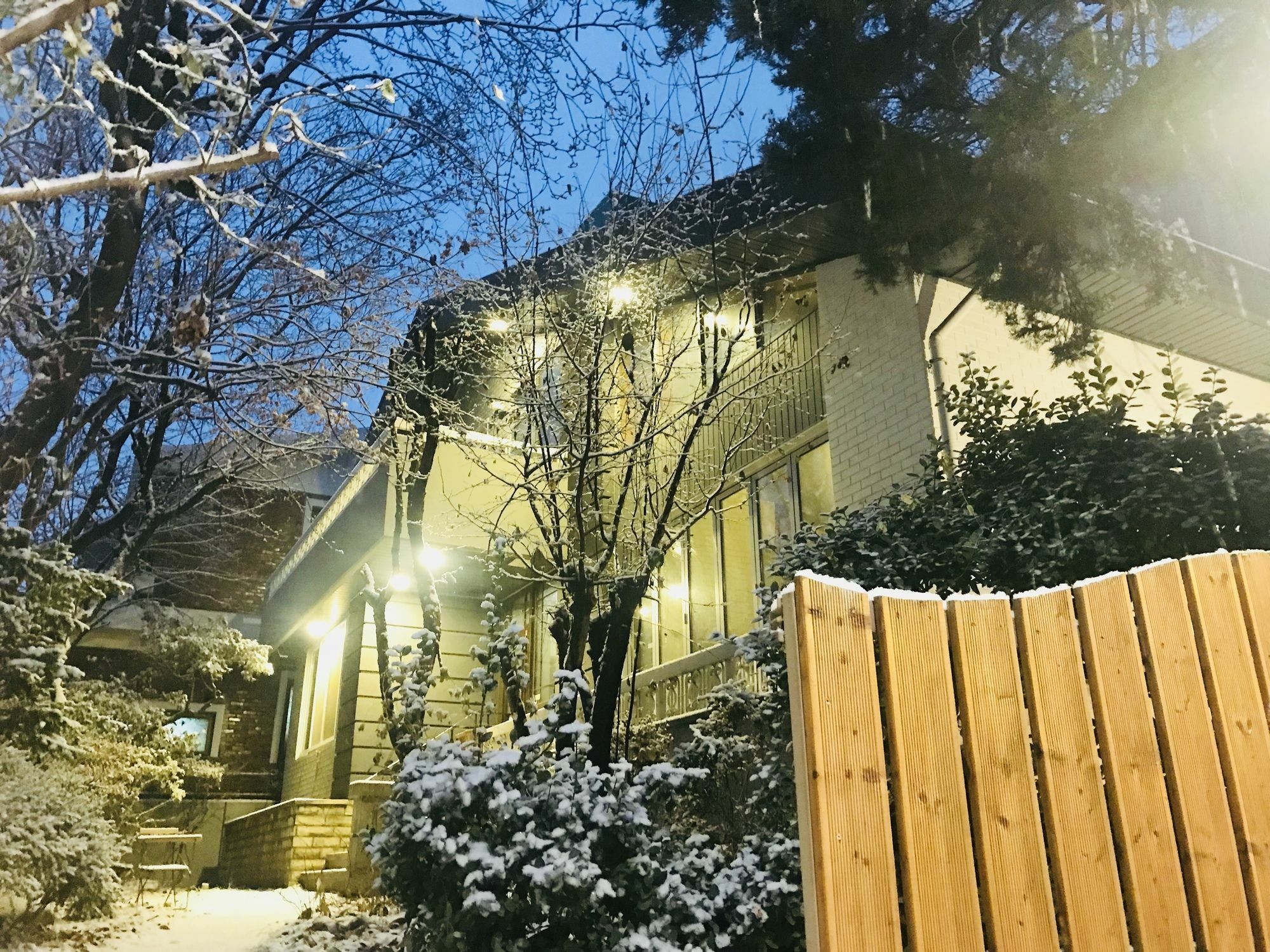Naru Guesthouse โซล ภายนอก รูปภาพ